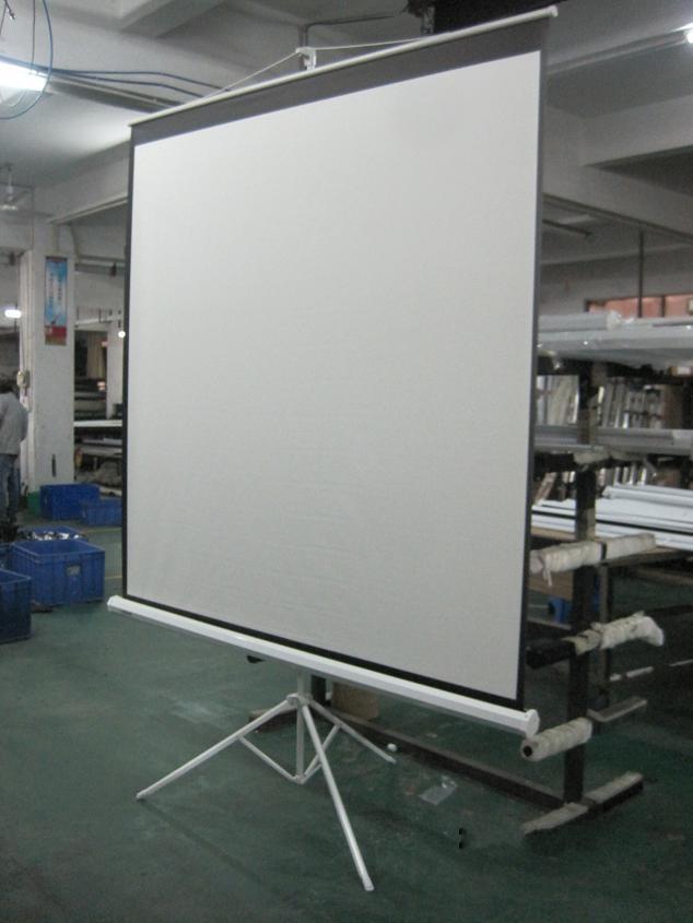 projection-tripod-screen